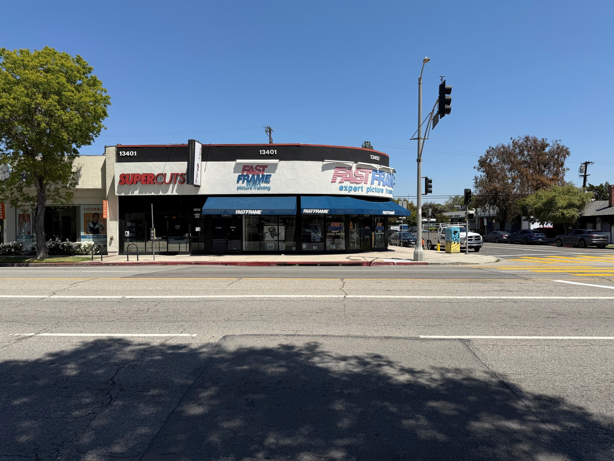 13401 Ventura Blvd, Sherman Oaks, CA for Rent
