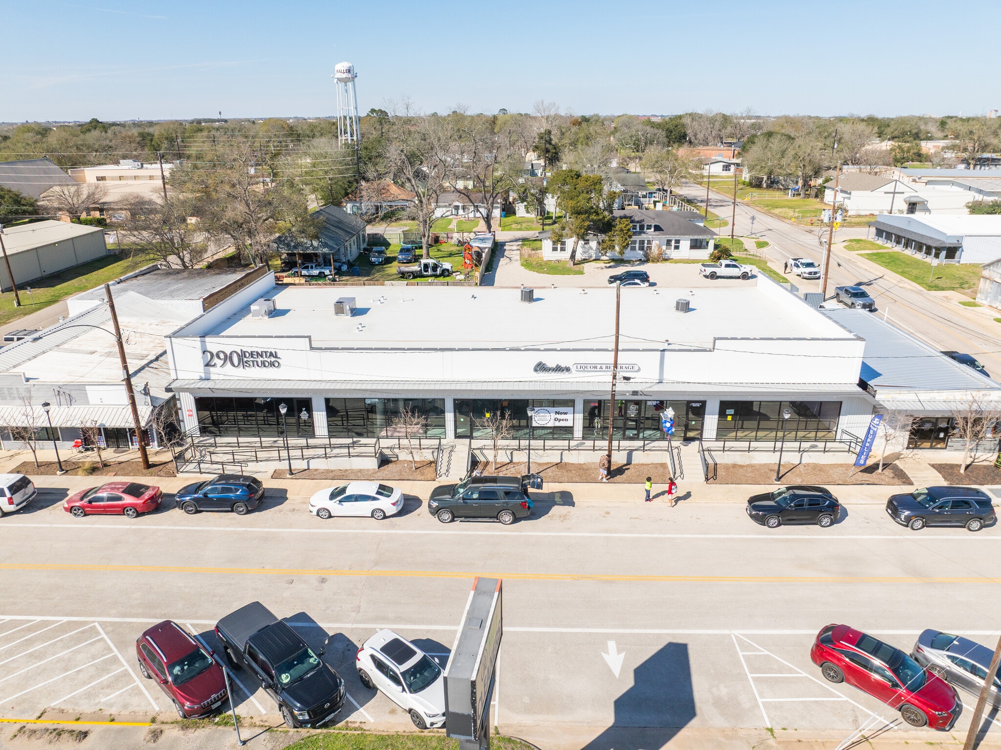 2406 Main St, Waller, TX for Rent