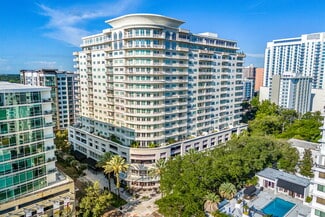 Orlando, FL Coworking Space - 100 S Eola Dr