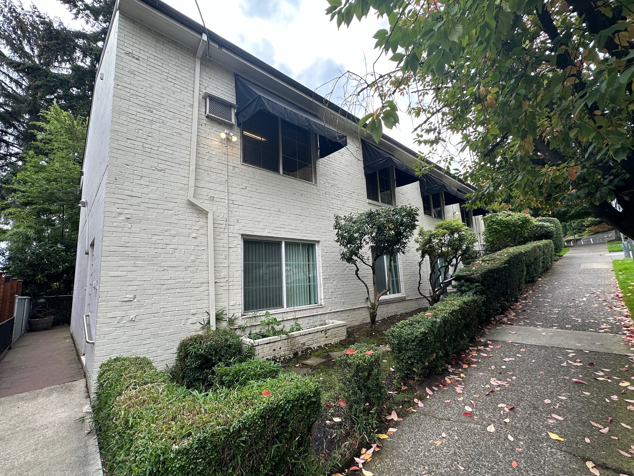 800 NW 25th Ave, Portland, OR for Sale