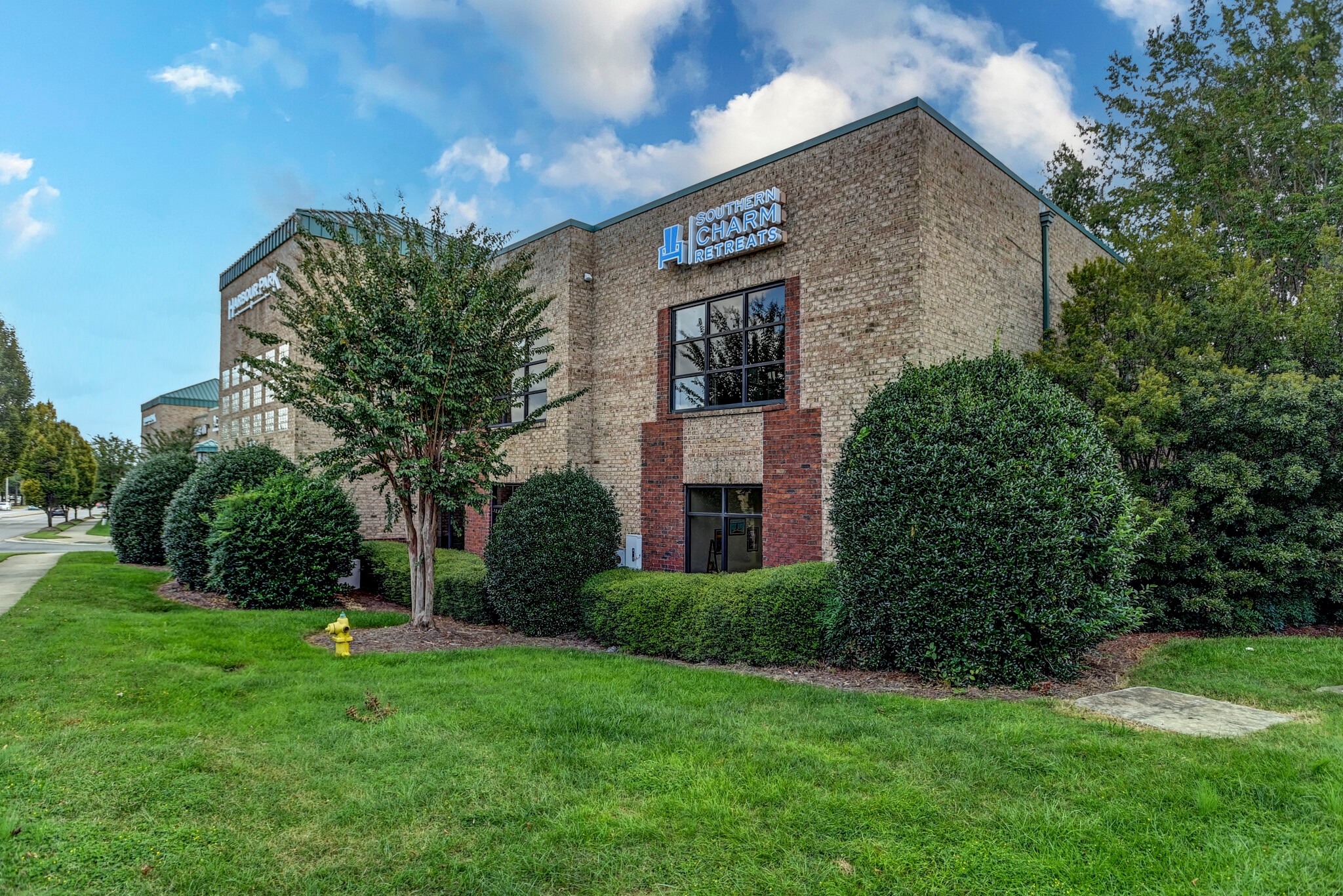 19810 W Catawba Ave, Cornelius, NC for Rent