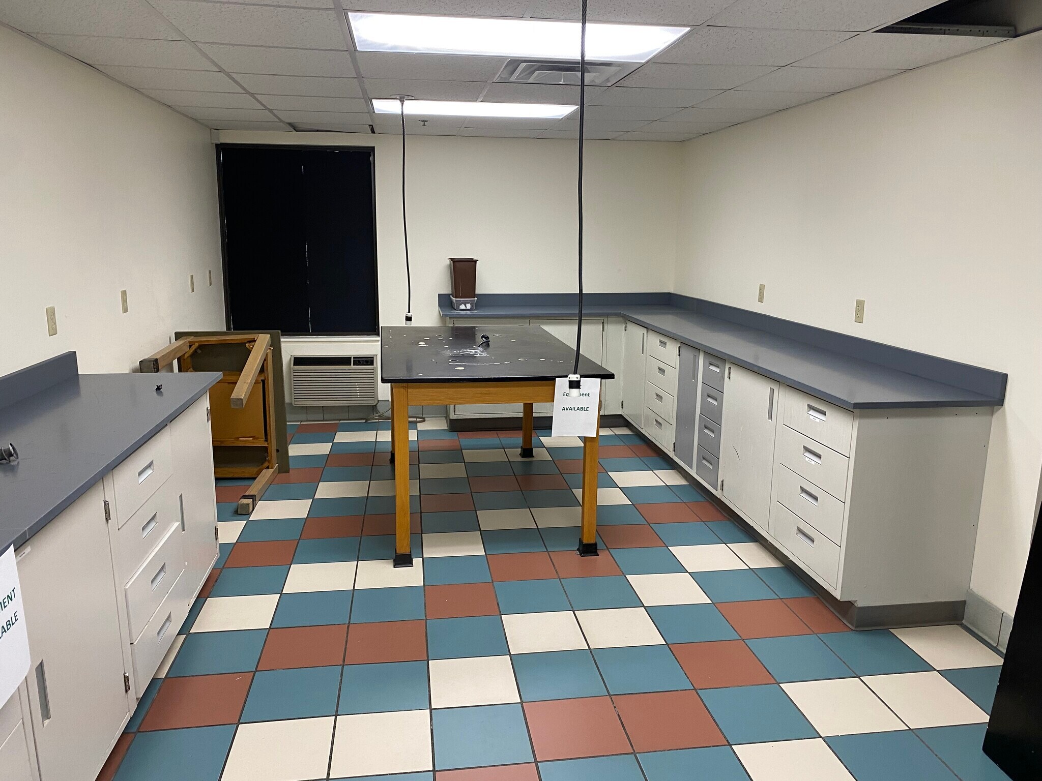 300 Portland St Columbia, MO 65201 Office Property for Lease on