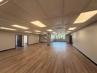 Farmingdale, NY Office - 565 Broadhollow Rd Farmingdale, NY Office - 565 Broadhollow Rd