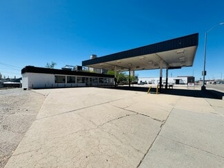 McCook, NE Service Station - 506 E B St