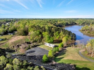 Halifax, VA Retail - 1055 L P Bailey Memorial Hwy