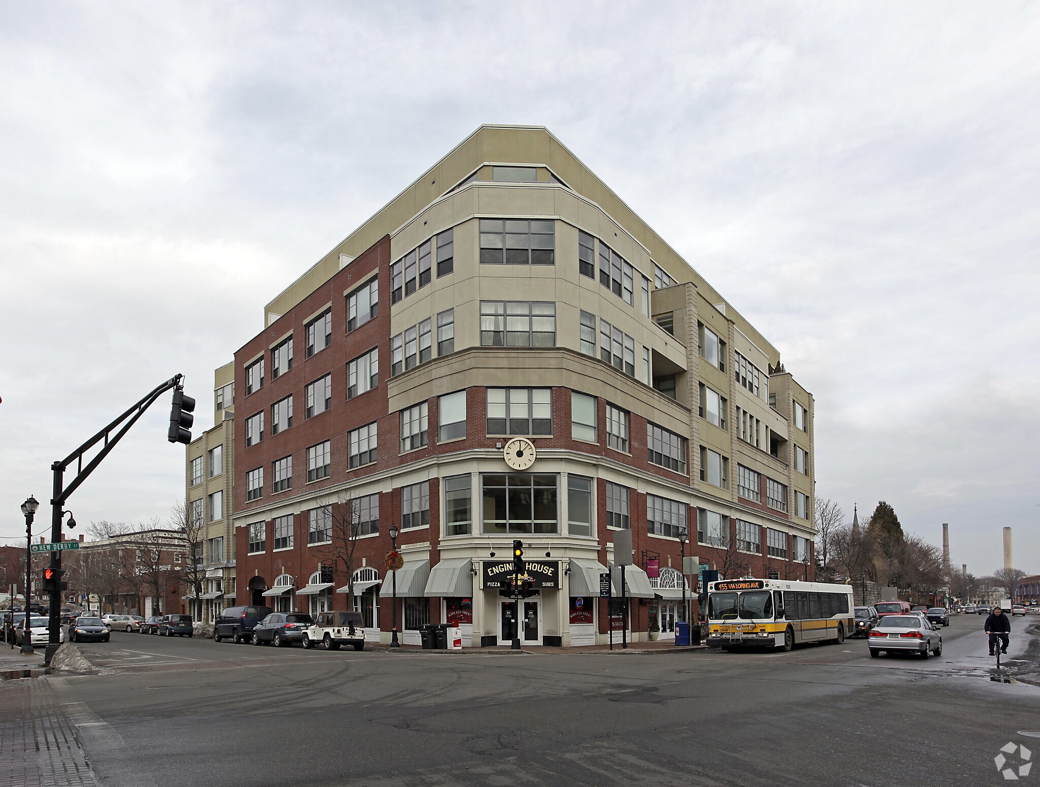 48 Central St Salem, MA 01970 MultiFamily Property for Lease on