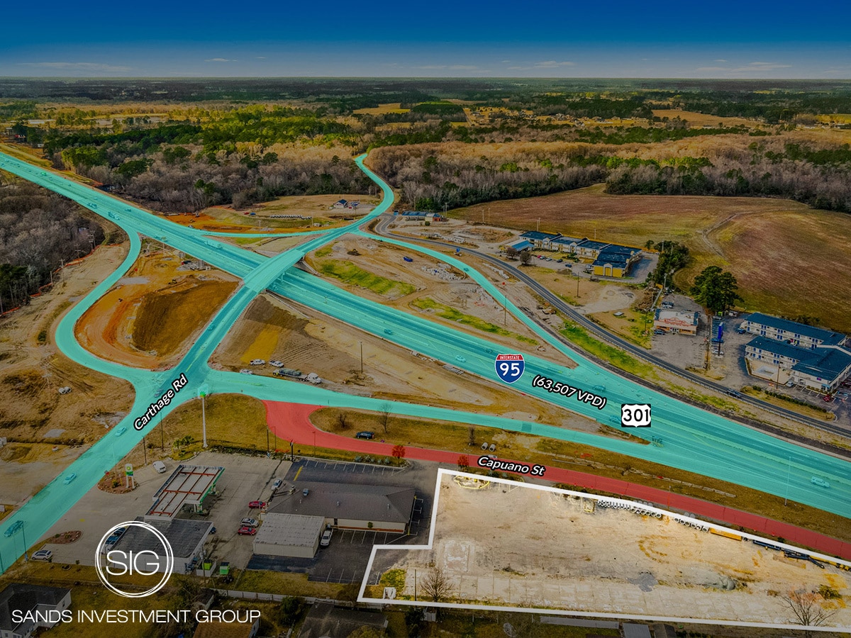 2320 Capuano Rd, Lumberton, NC for Sale