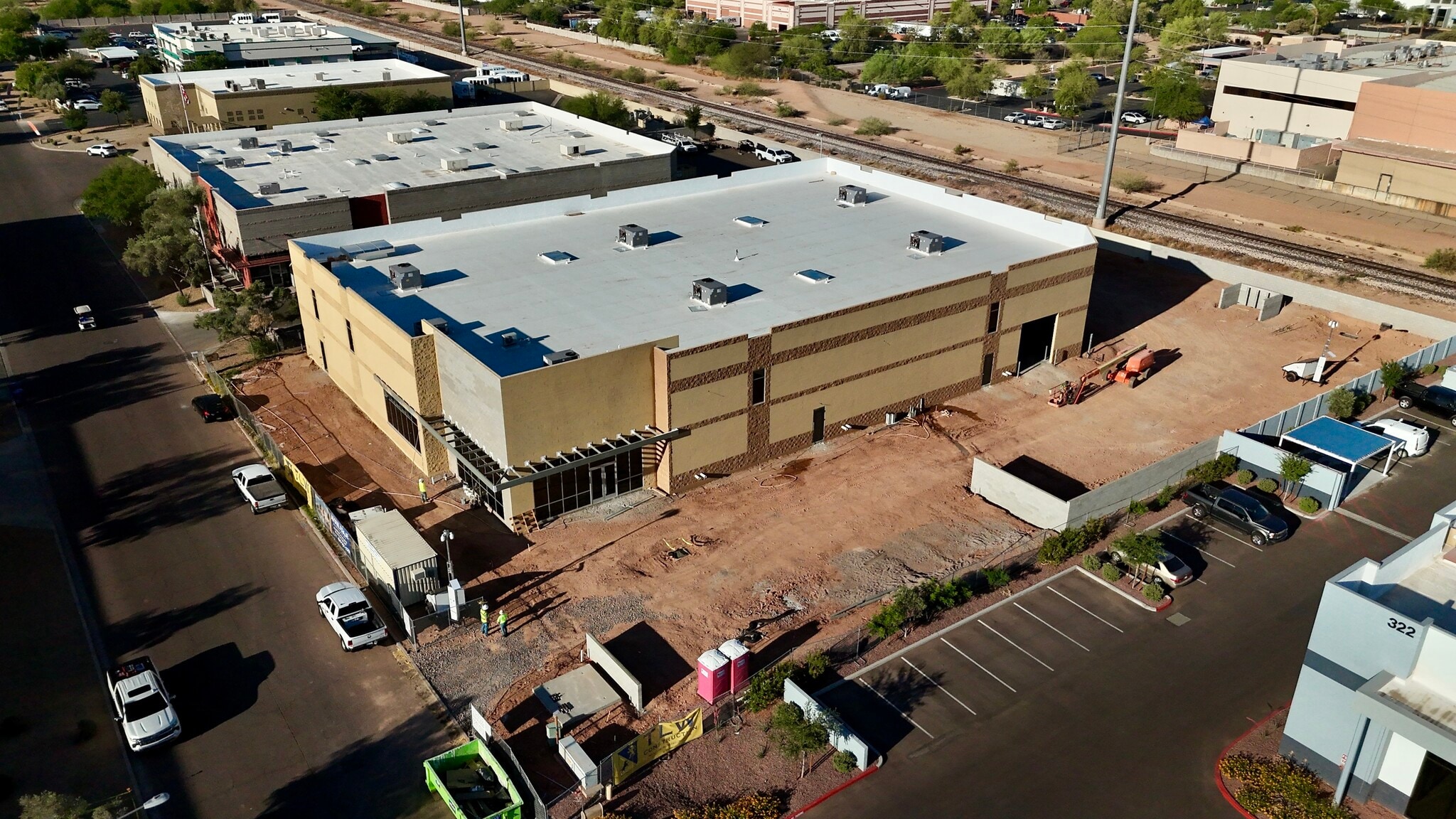350 S Hamilton Ct, Gilbert, AZ for Rent