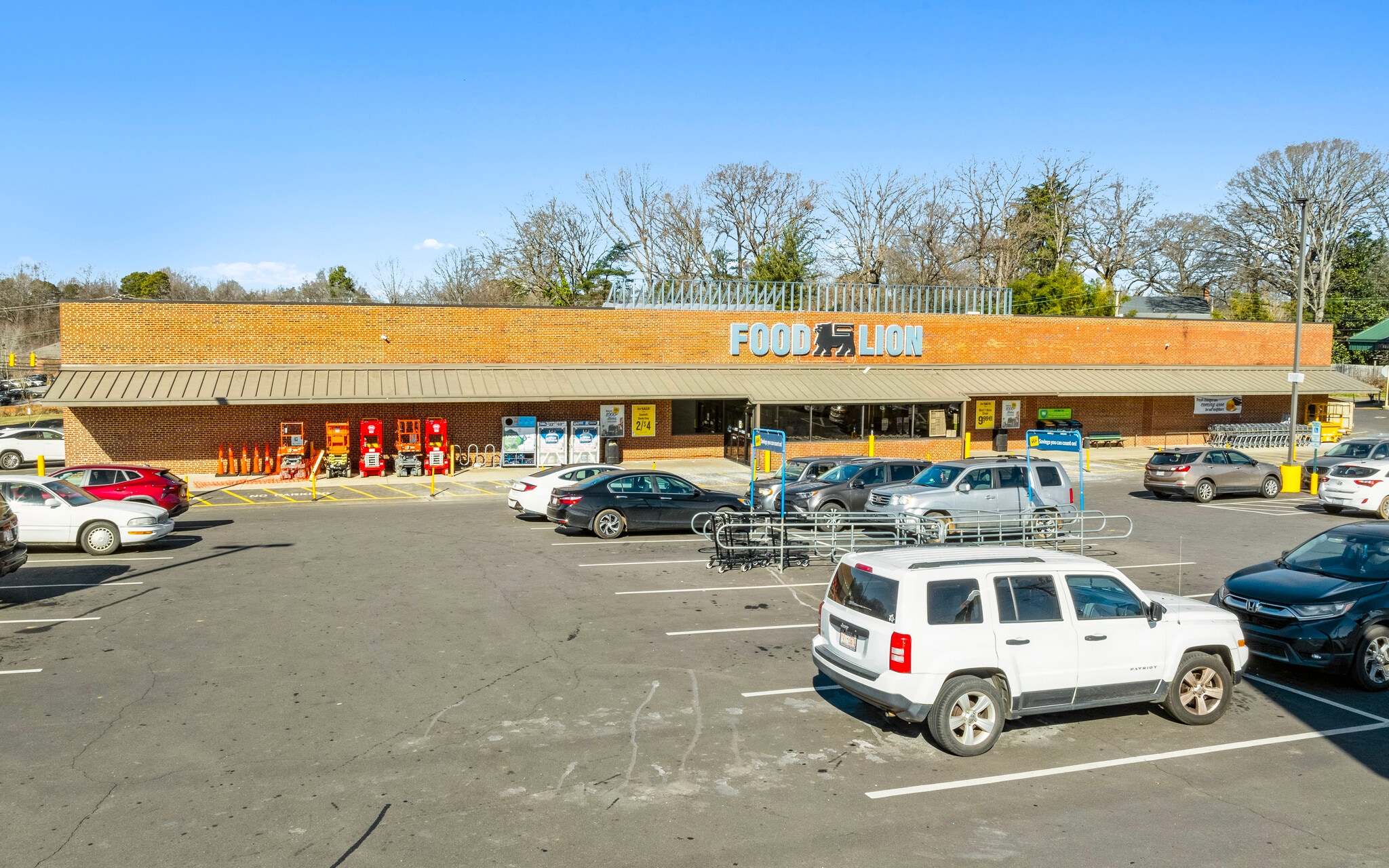 947 Davie Ave, Statesville, NC for Sale