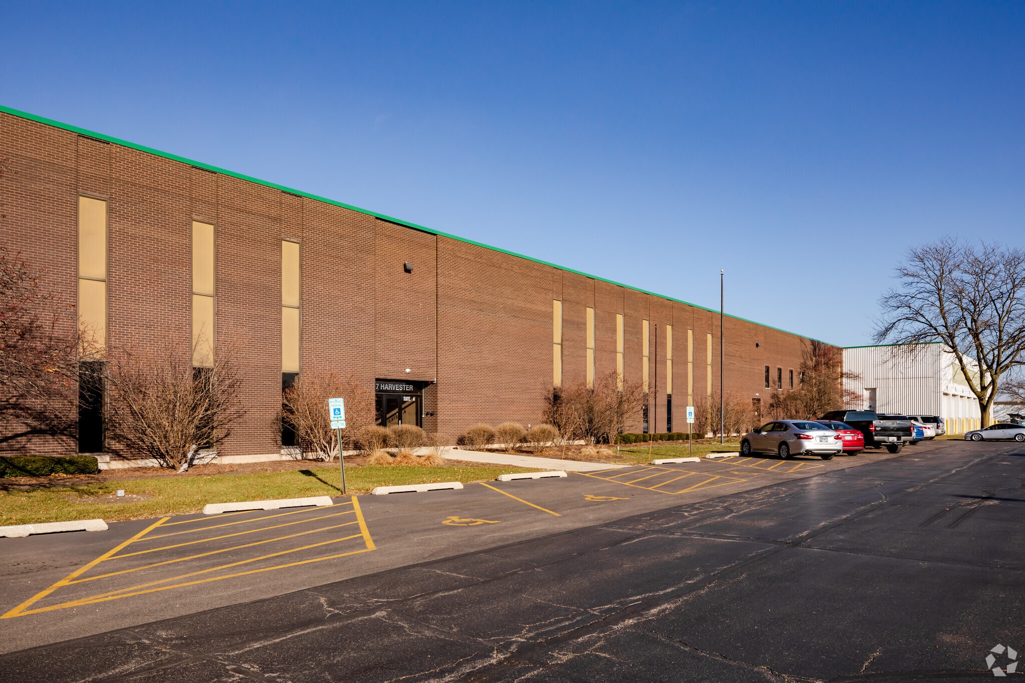 1717 W Harvester Rd, West Chicago, IL for Rent