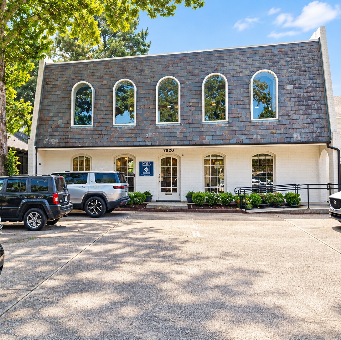 7820 Maple St, New Orleans, LA for Rent