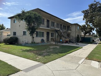 Compton, CA Apartments - 701 S Willowbrook Ave