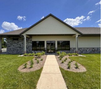 Whitewater, WI Retail - 1202-1208 E Bluff Rd