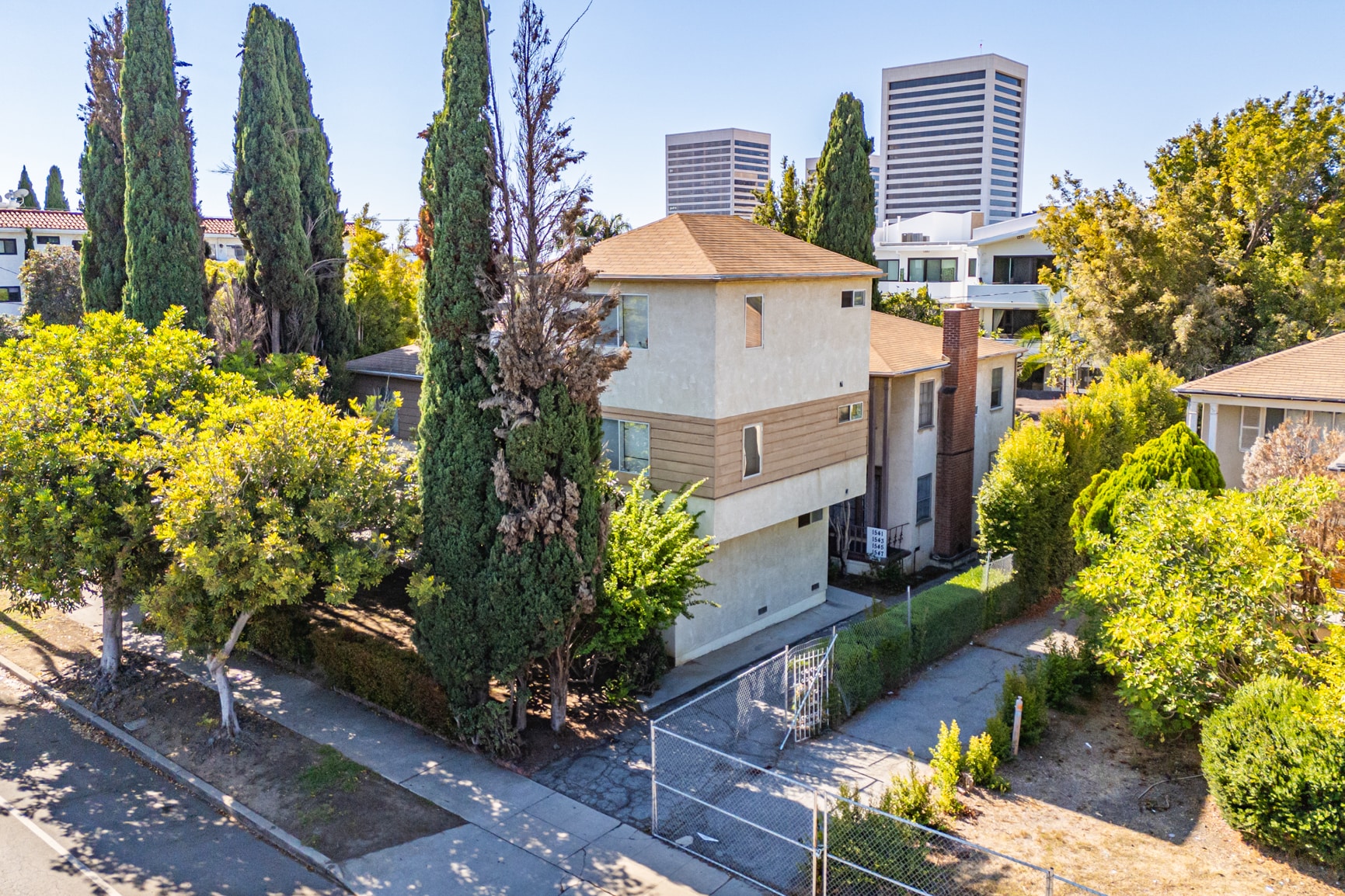 1541-1547 Veteran Ave, Los Angeles, CA for Sale