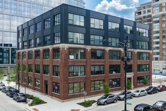 Chicago, IL Office - 871 N Franklin St Chicago, IL Office - 871 N Franklin St