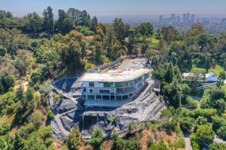 Los Angeles, CA Residential - 901 Strada Vecchia Rd