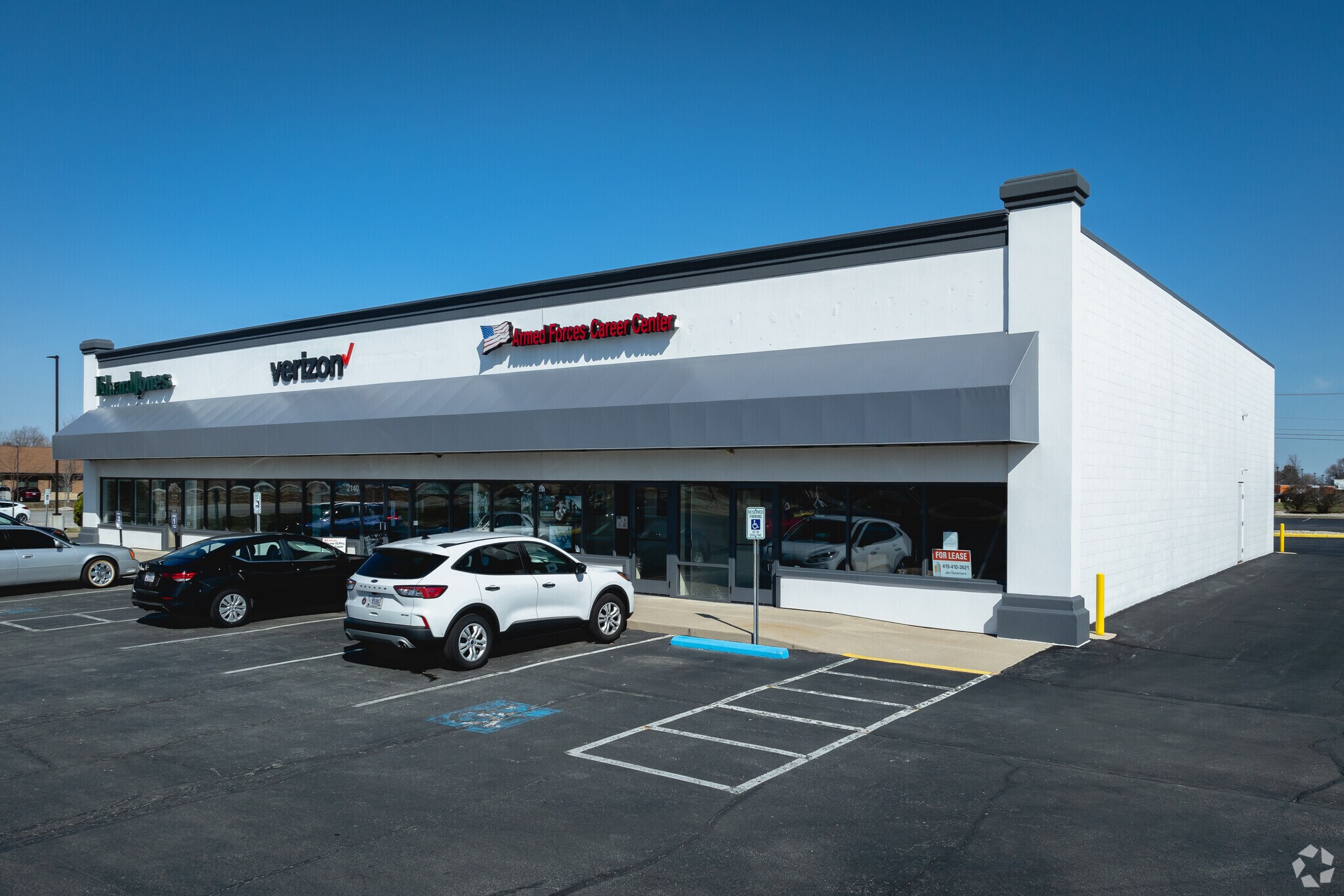 2140 Enterprise St, Fremont, OH for Rent