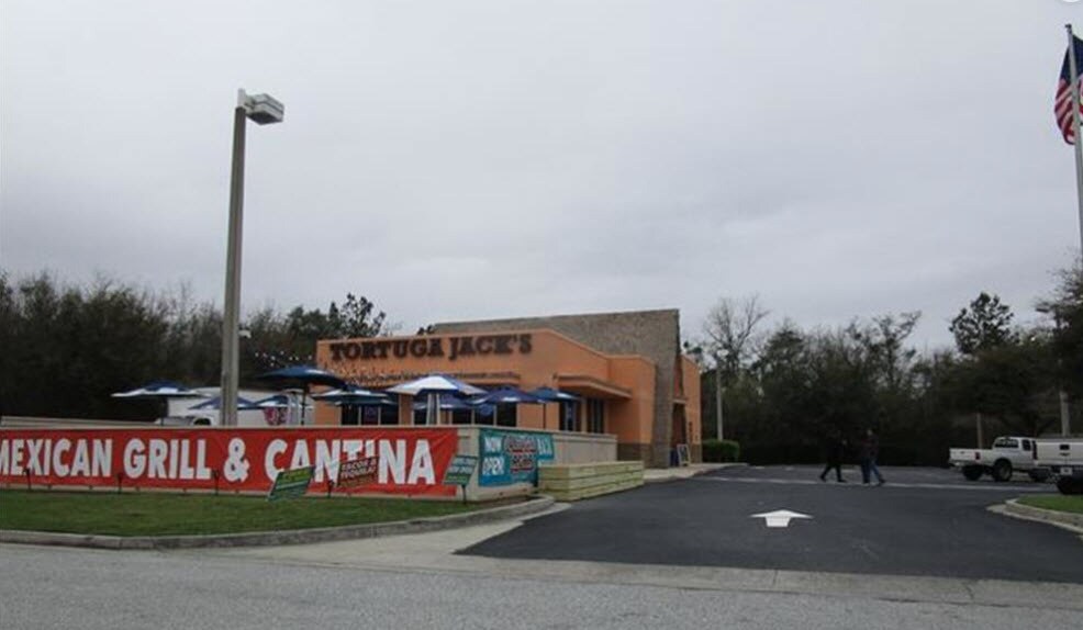 290 Frontage Rd Brunswick, GA 31523 Retail Property for Lease on