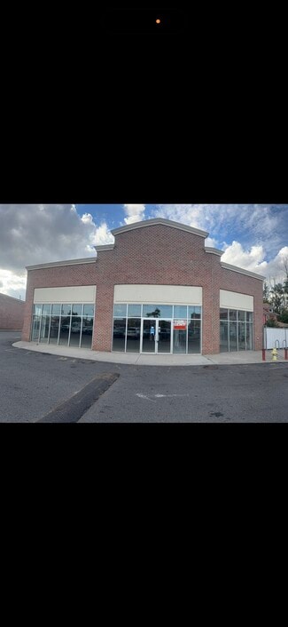 Staten Island, NY Retail - 441 Northfield Ave