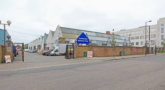 London, LND Light Distribution - 17 Cumberland Av