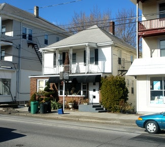 Woonsocket, RI Office/Retail - 1087 Park Ave