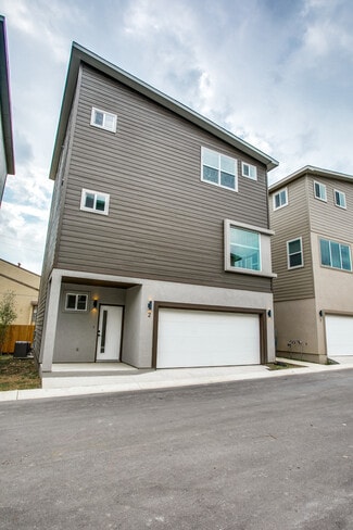 San Antonio, TX Multi-Family - 1618 W Lawndale Dr