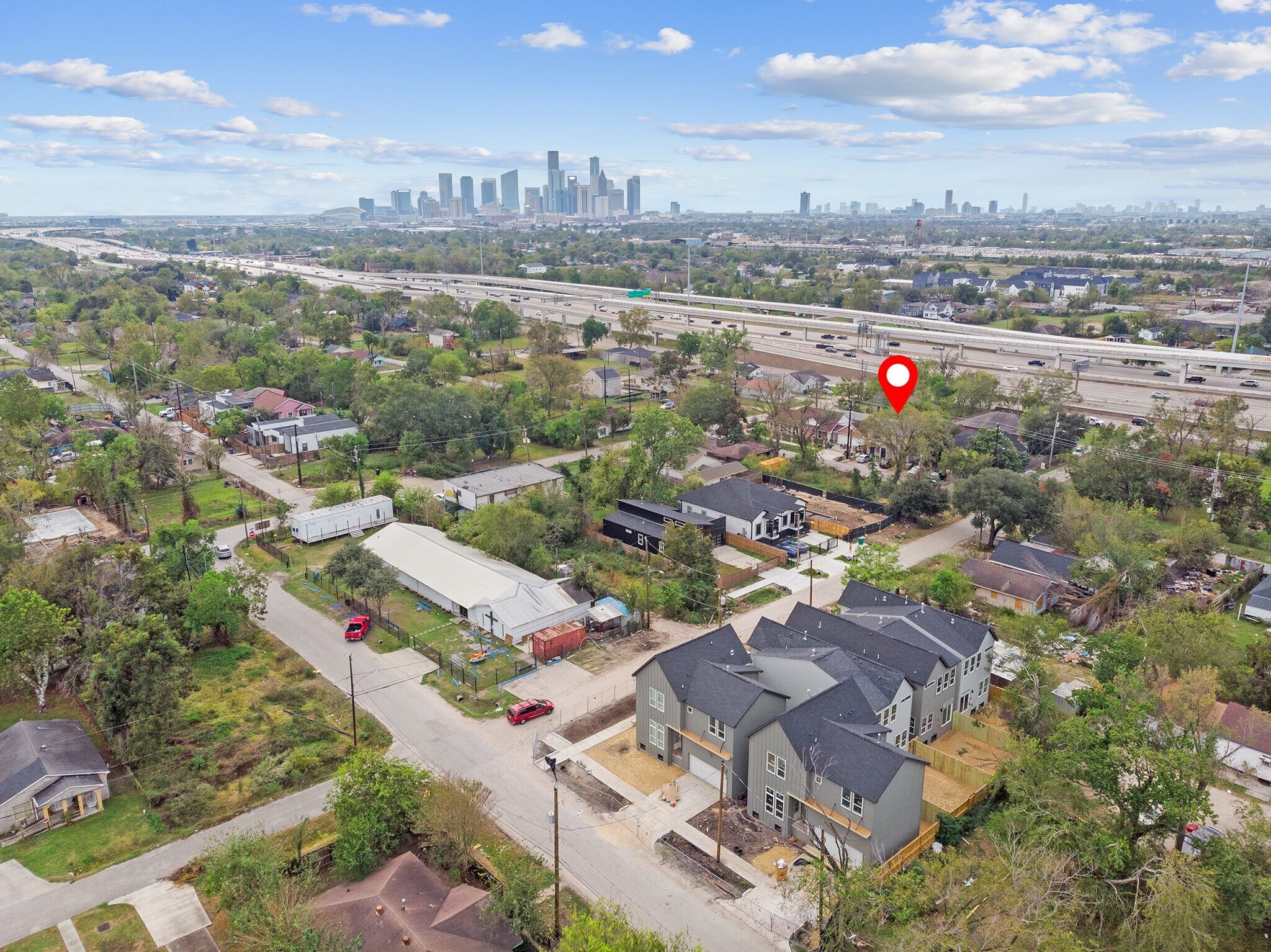 3213 Des Chaumes St, Houston, TX for Sale