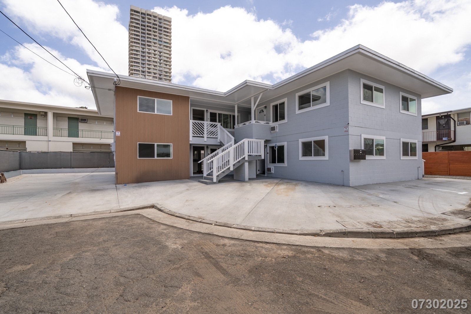 829 Waiaka Pl, Honolulu, HI for Sale