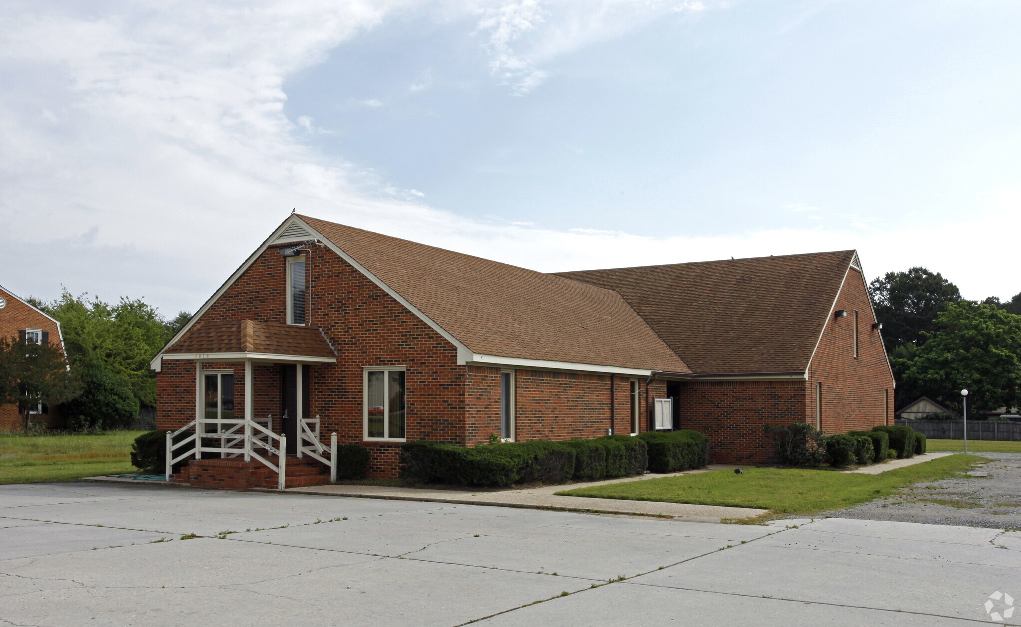 1613 S Church St, Smithfield, VA for Rent