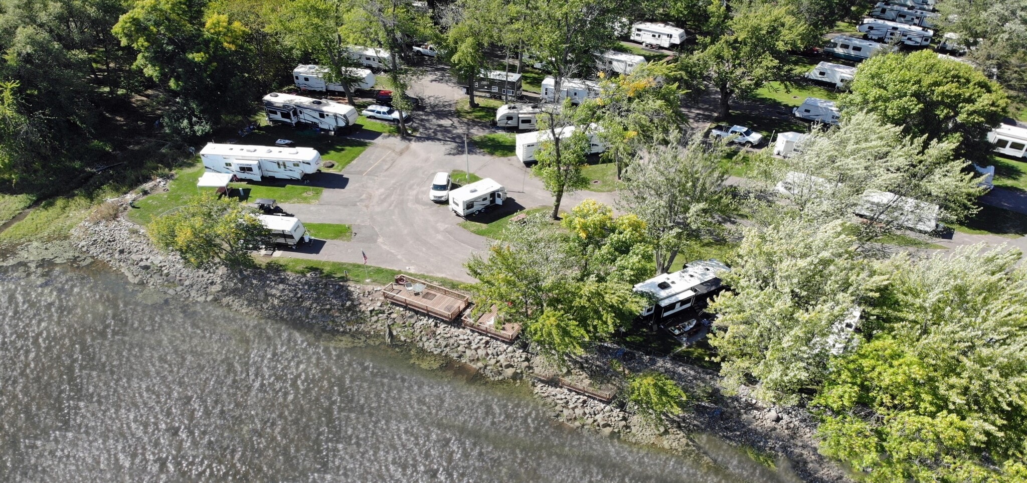 1335 W River St, Monticello, MN for Sale