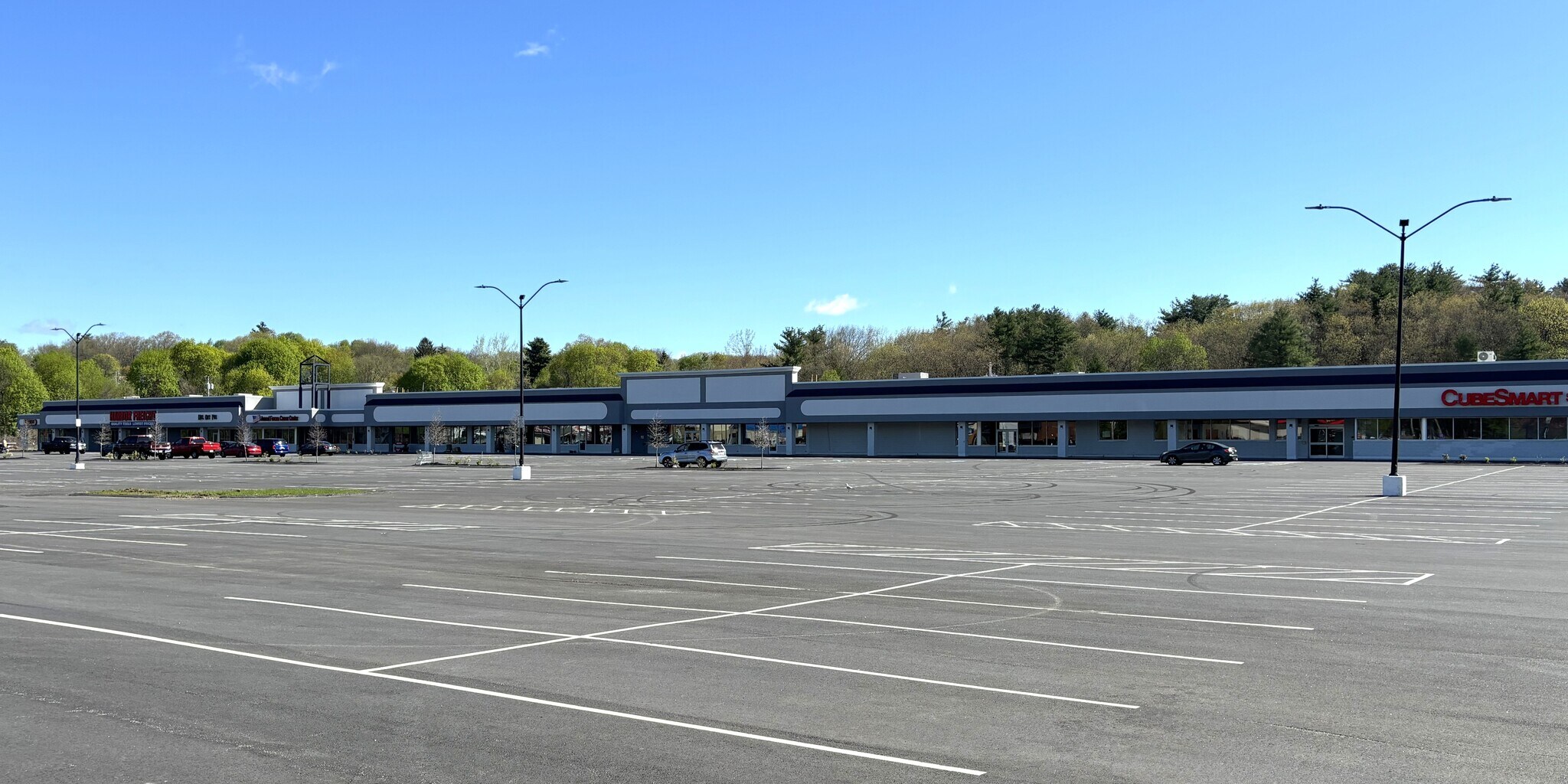 380-432 John Fitch Hwy, Fitchburg, MA for Rent