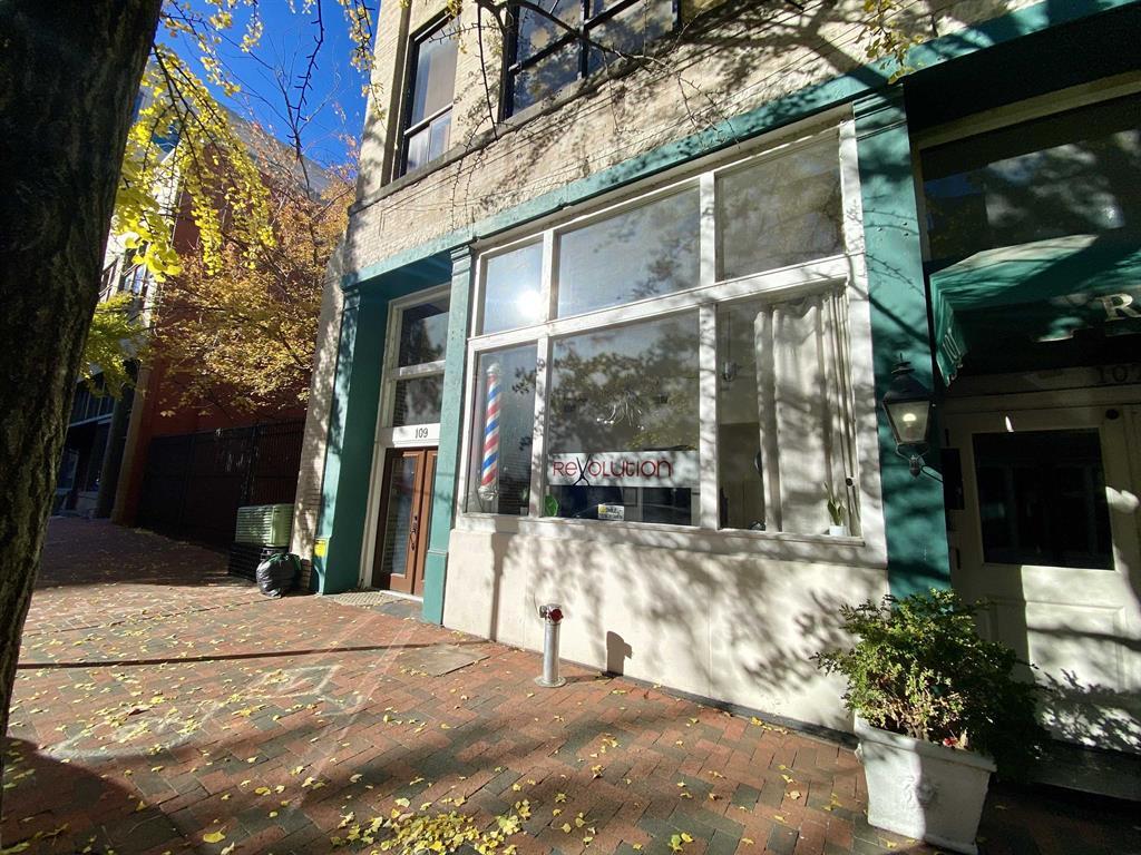 107-s-front-st-memphis-tn-38103-office-property-for-sale-on-showcase