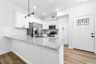 Houston, TX Multi-Family - 2024 Hampton st Houston, TX Multi-Family - 2024 Hampton st