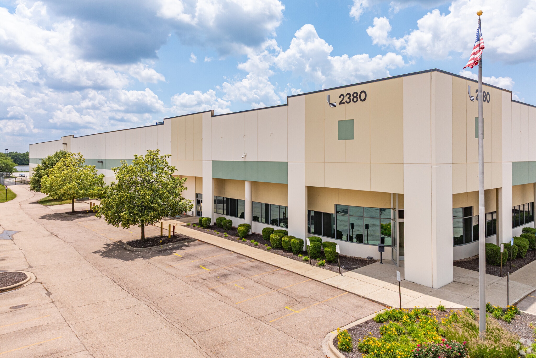 2380 Sullivan Rd, Aurora, IL for Rent