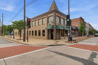 Eau Claire, WI Bar - 442 Water St