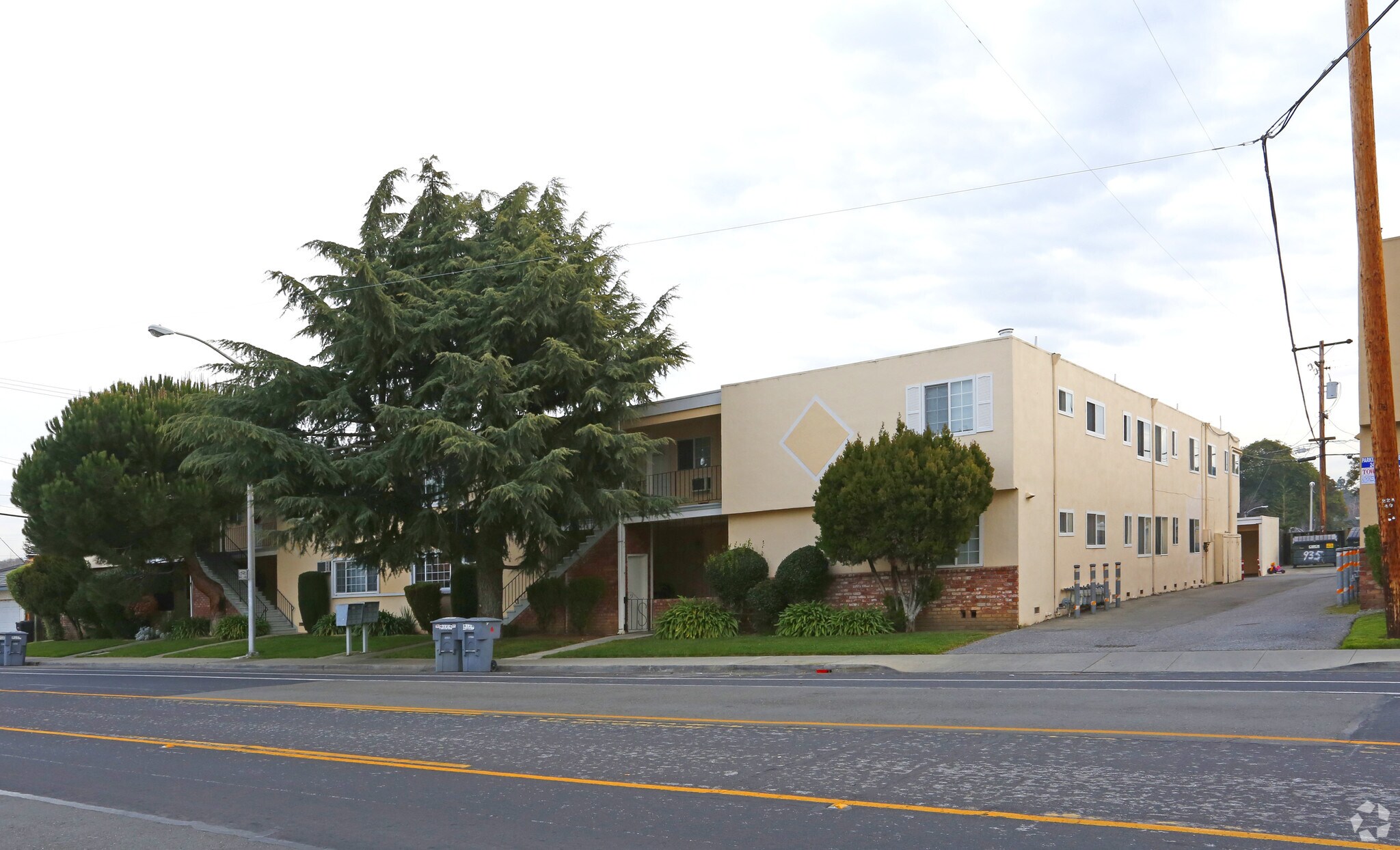 935 Pomeroy Ave, Santa Clara, CA for Sale
