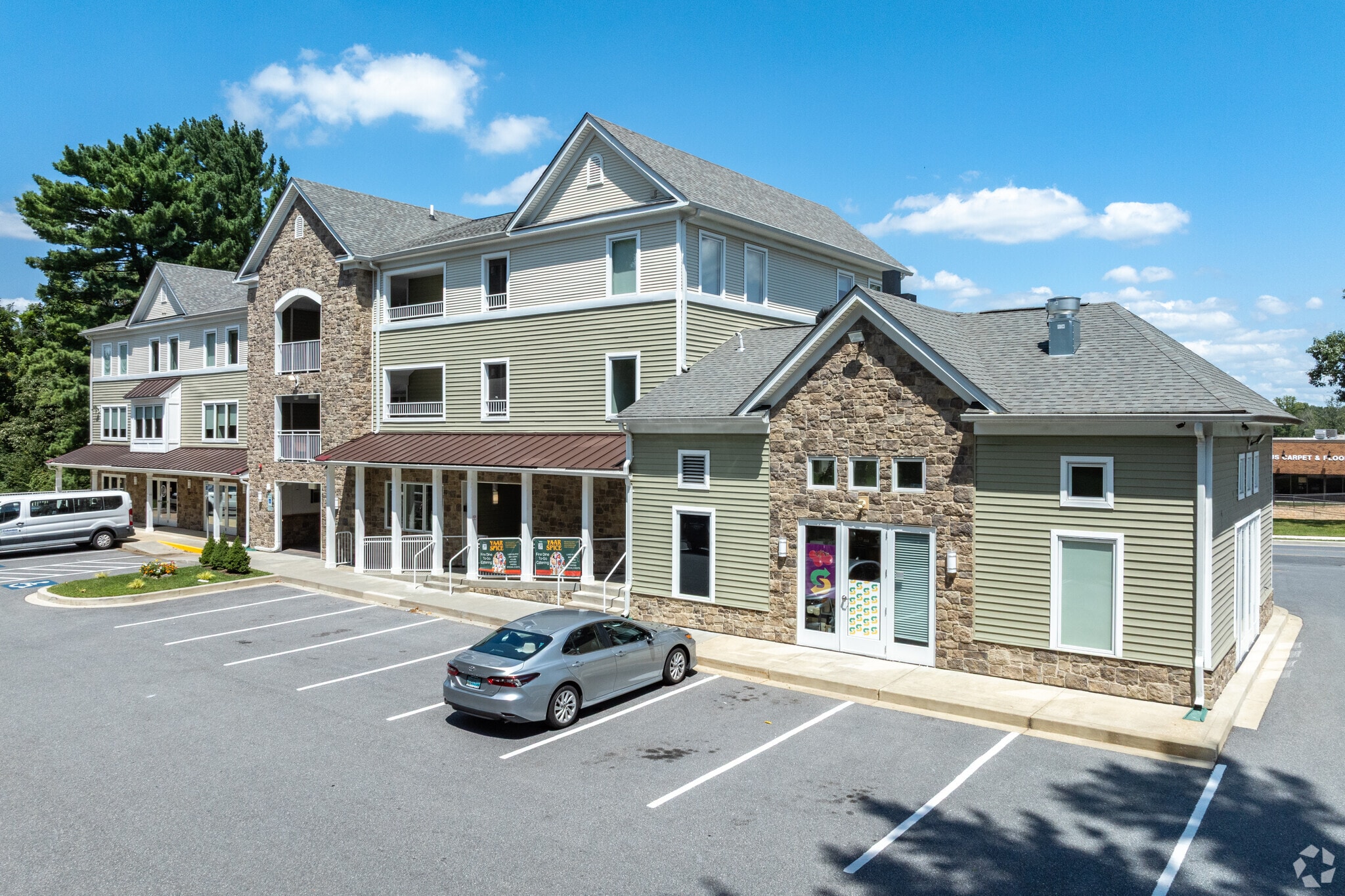 9123 Old Annapolis Rd, Columbia, MD for Rent