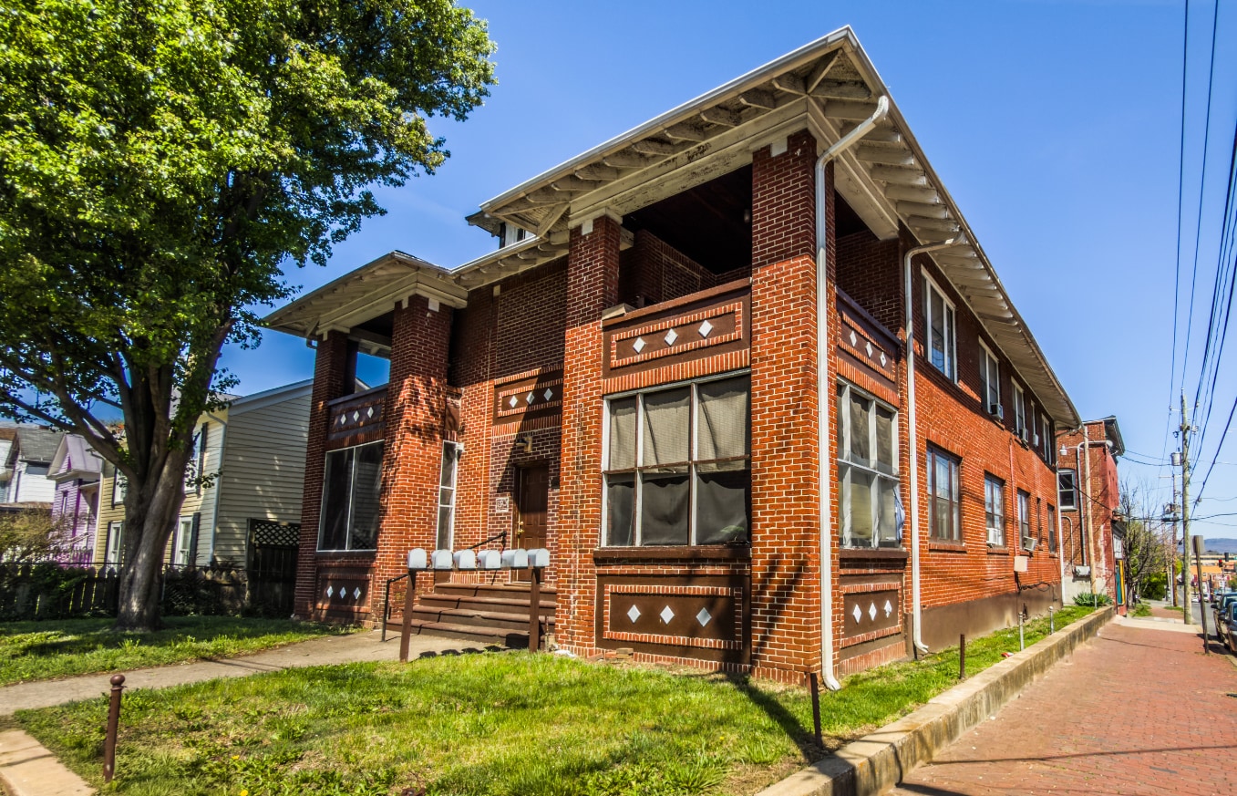 501 Mountain Ave SW, Roanoke, VA for Sale