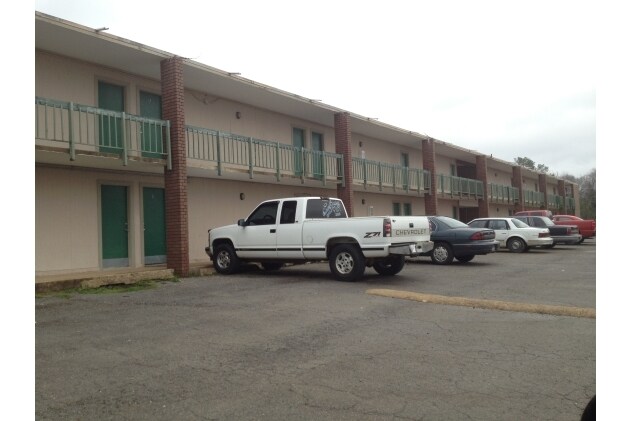 404 W L Doc Dodson, Naples, TX for Sale