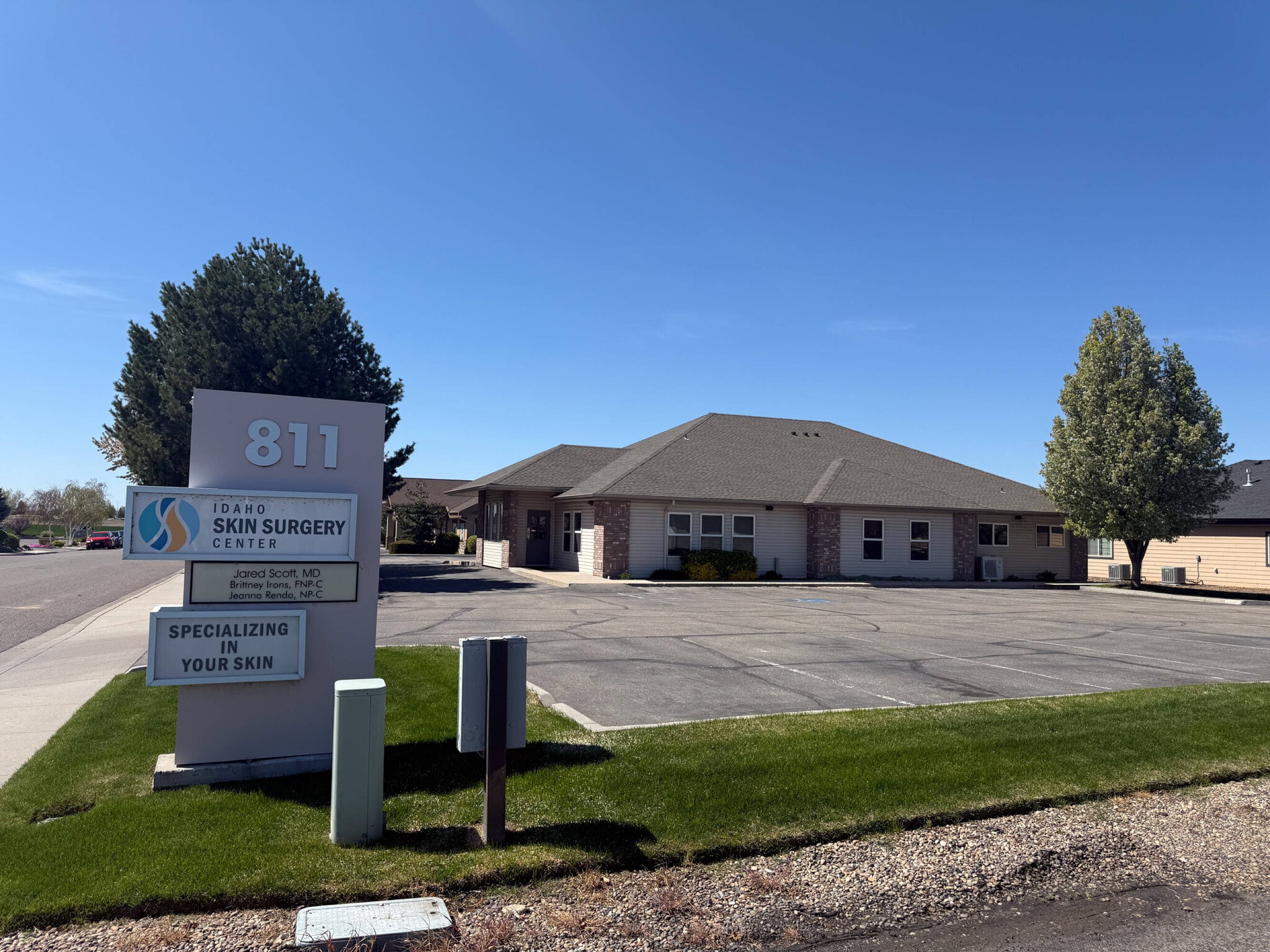 811 NW 12th St, Fruitland, ID for Sale