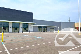 Madison Heights, MI Retail - 29305-29475 John R Rd