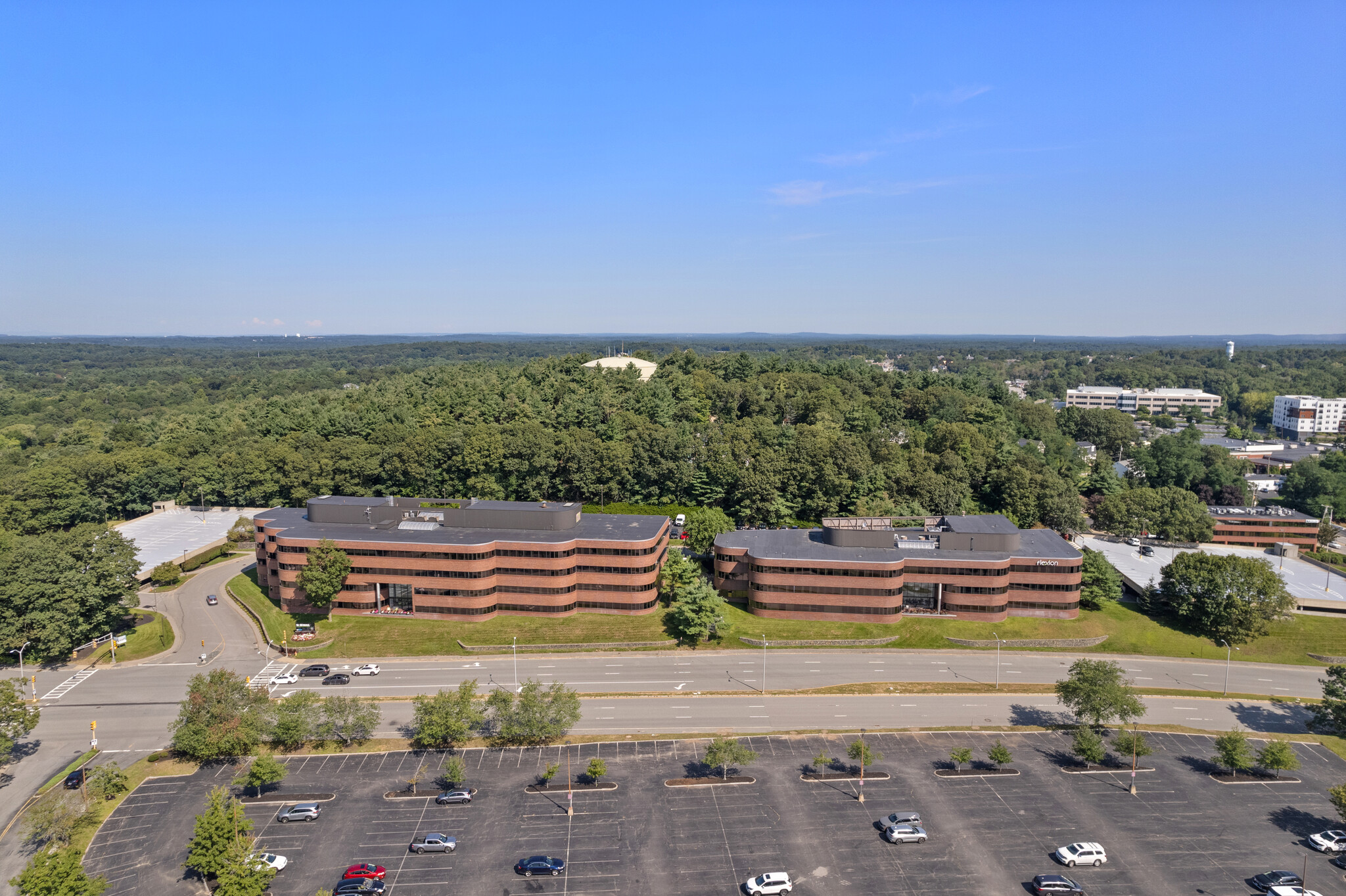 10 Burlington Mall Rd, Burlington, MA for Rent