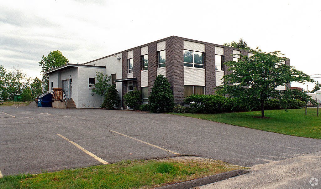 15 Tech Cir Natick, MA 01760 Industrial Property for Lease on