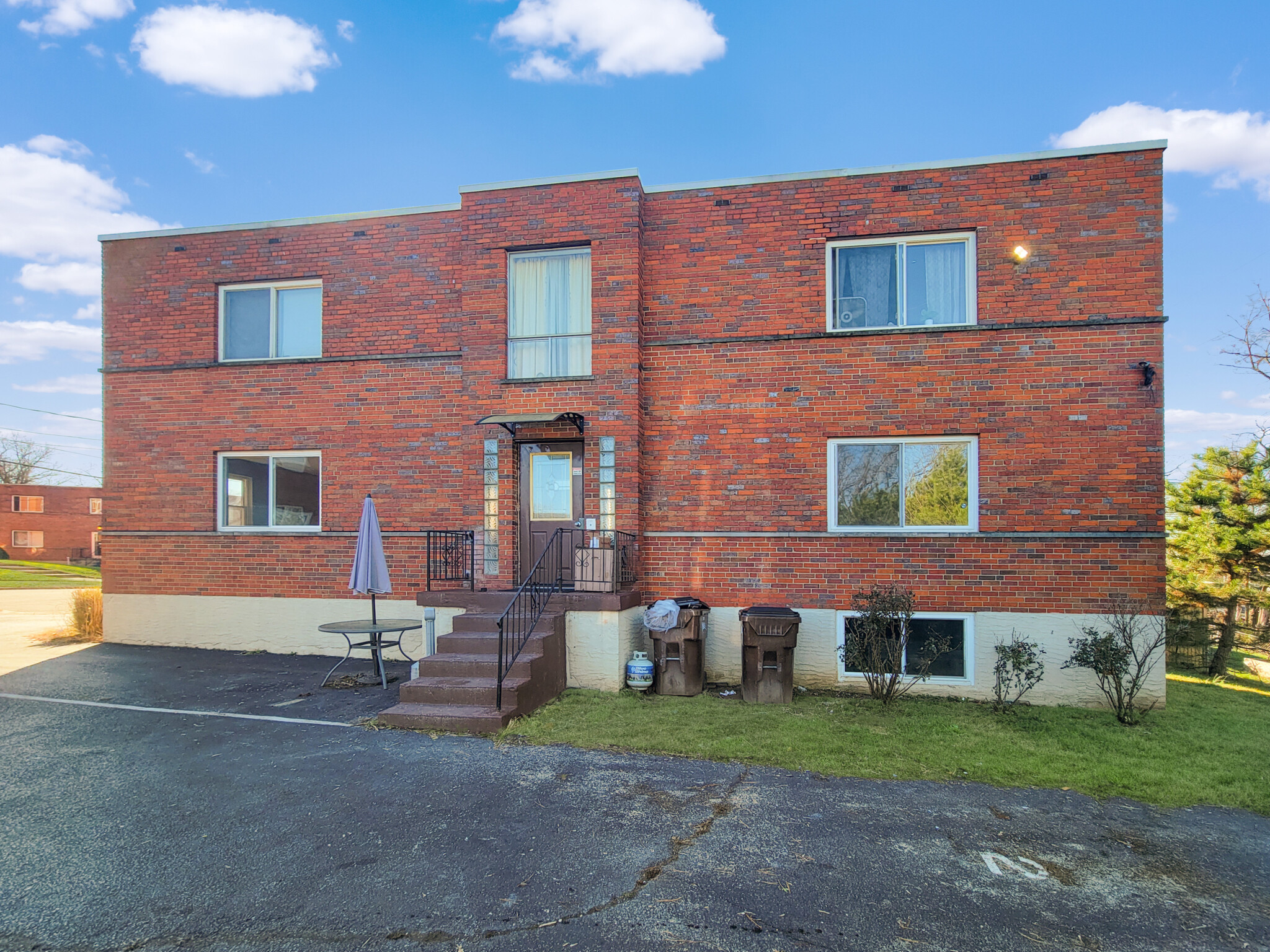 6603 Hasler Ln, Cincinnati, OH for Sale