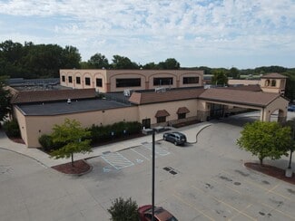 Des Moines, IA Hospitality - 5000 Merle Hay Rd