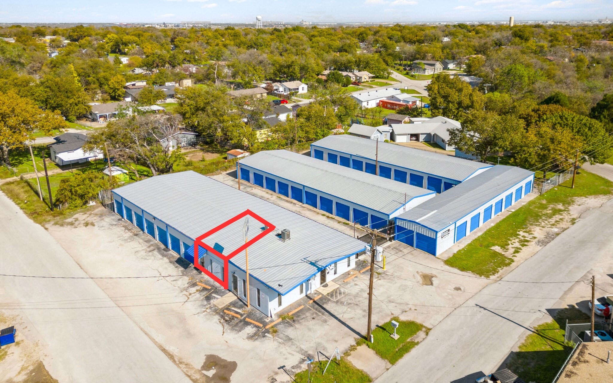 5854 Buchanan St, Fort Worth, TX for Rent