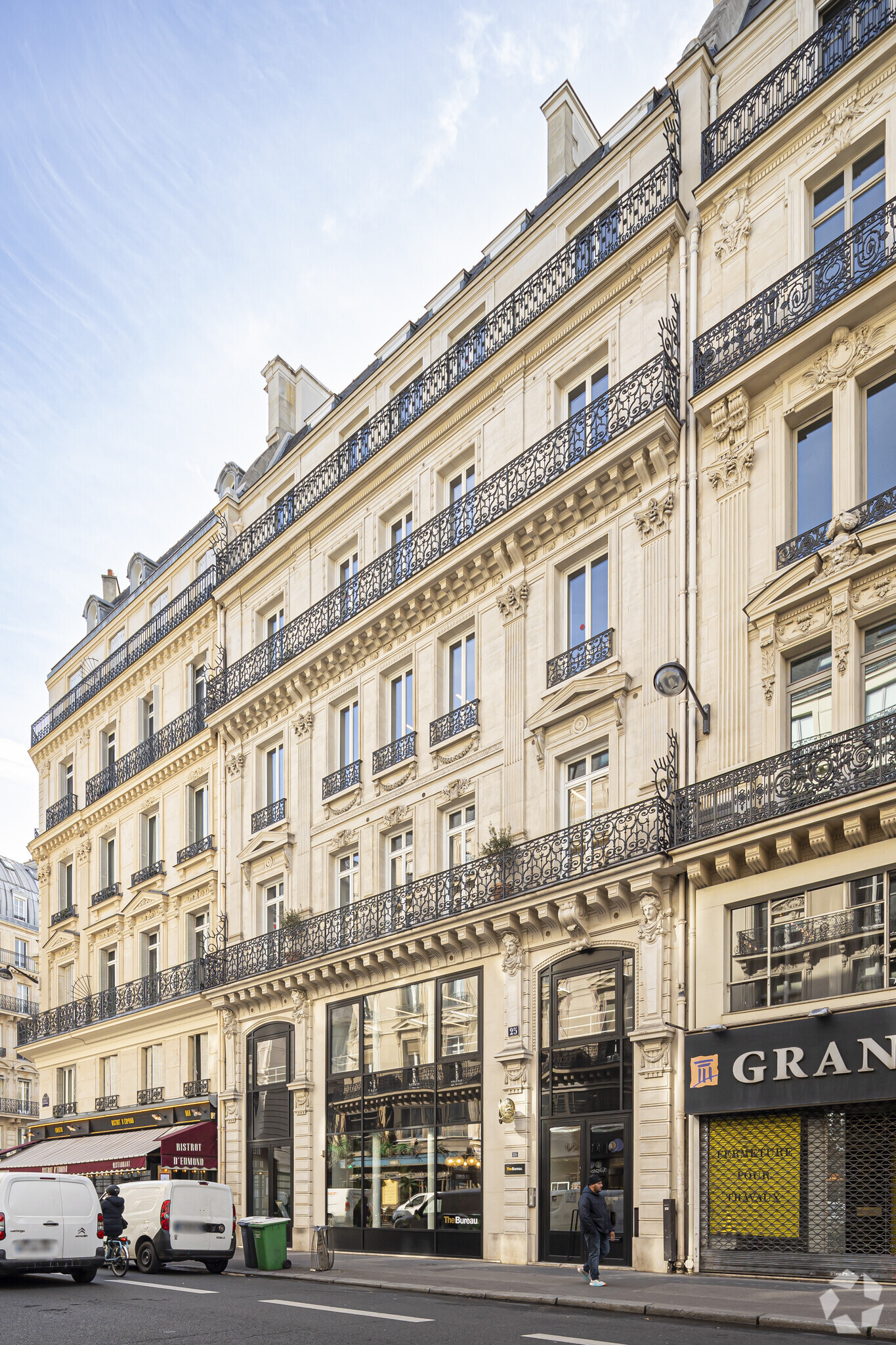 25 Rue Du Quatre Septembre, Paris, PAR for Rent