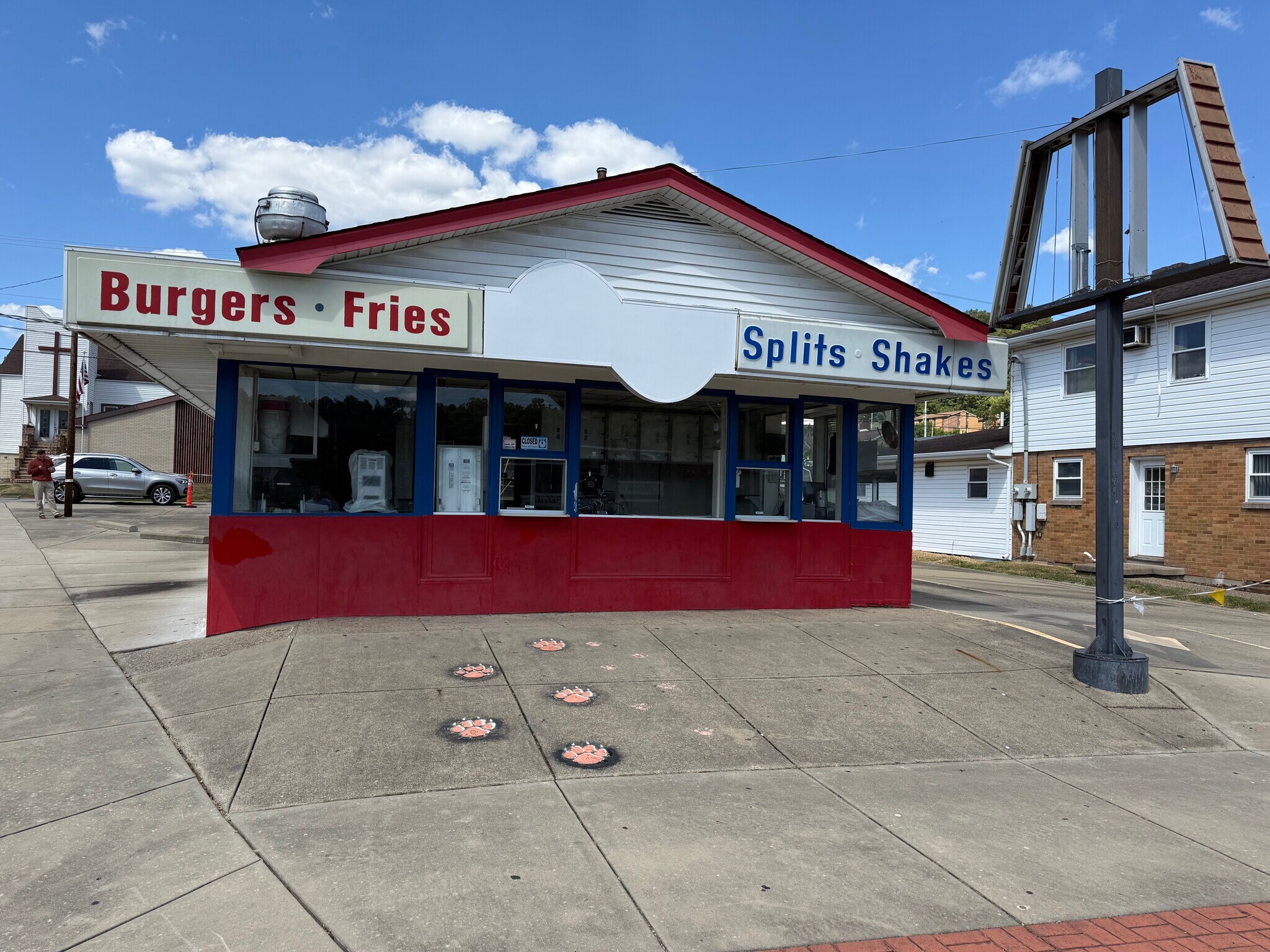 3795 Central Ave, Shadyside, OH for Sale