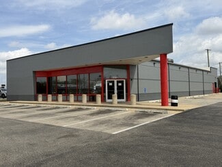 Rockford, IL Freestanding - 2520 11th St