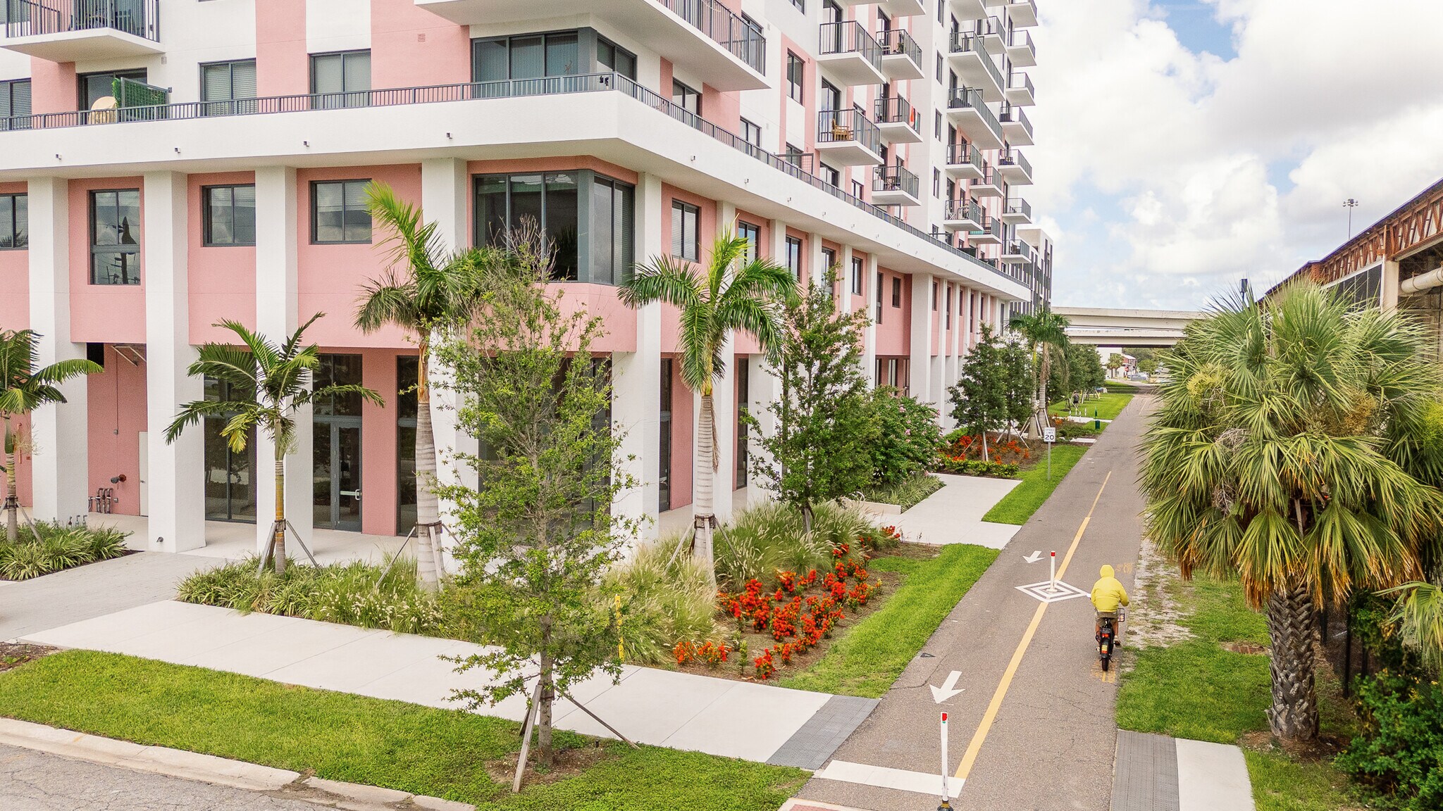 201 17th St, Saint Petersburg, FL for Rent